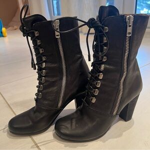 Black Lace-Up heeled Boots